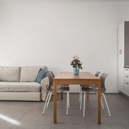 Rivabella アパート *